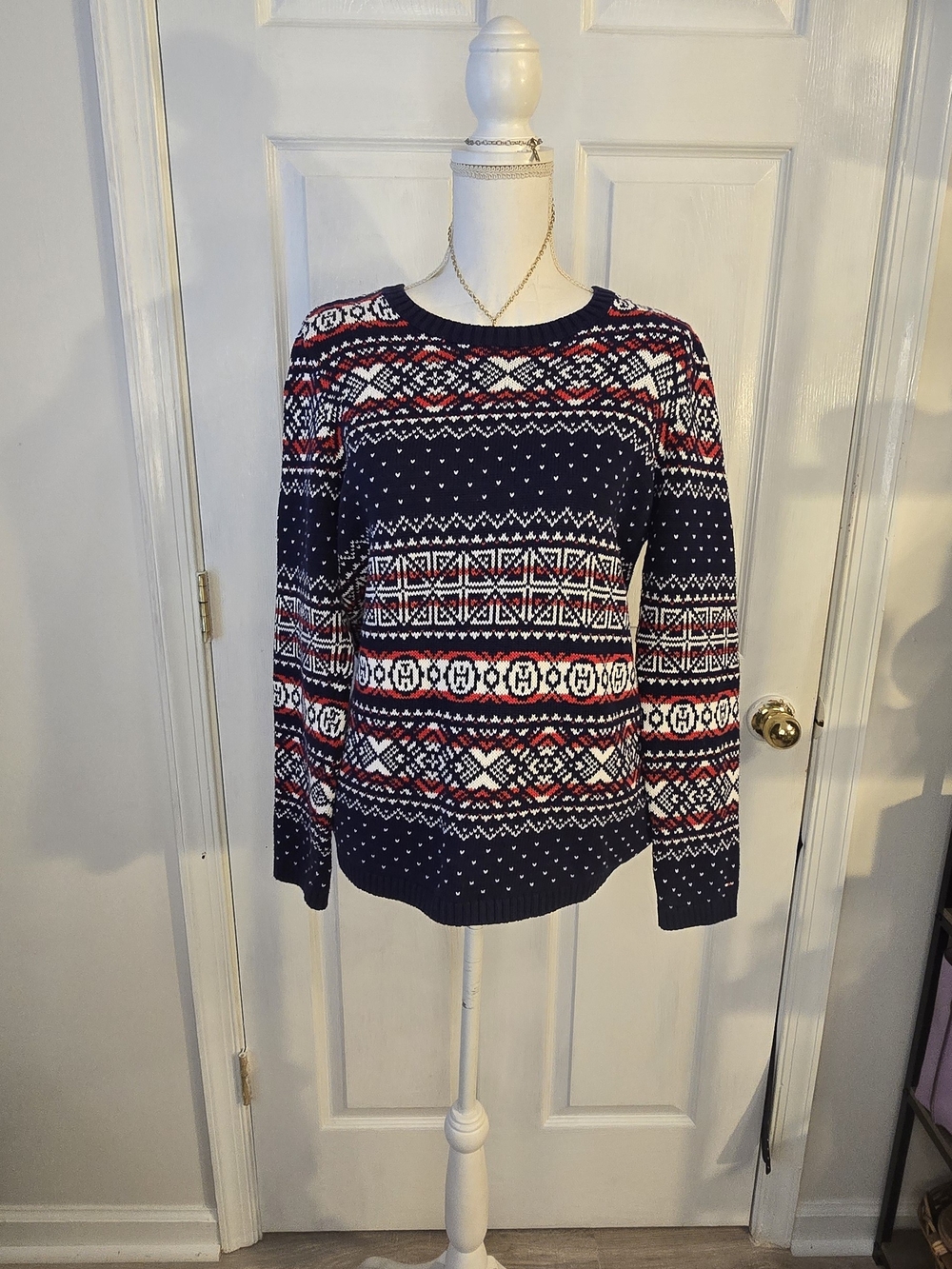 Tommy Hilfiger Navy Sweater with Red & White Fair Isle Pattern Christmas Large
